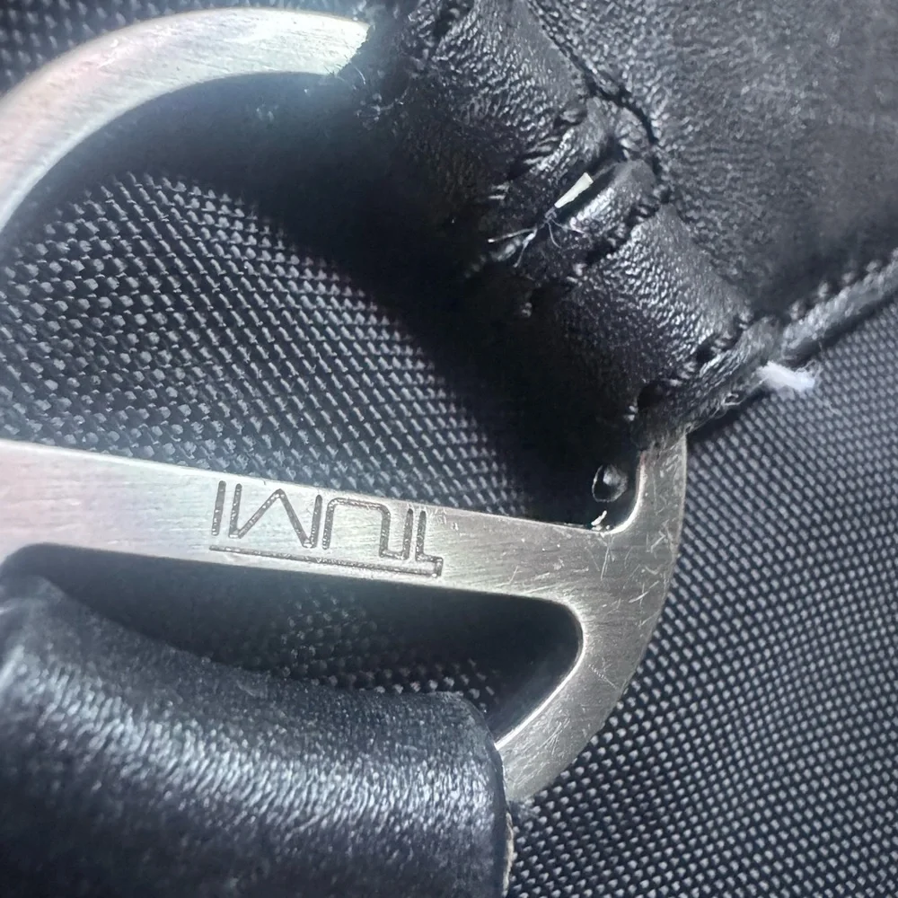Tumi Black Men's Briefcase‎